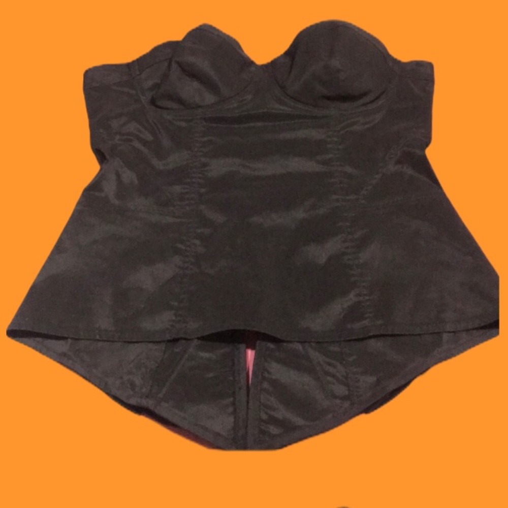 Guess top